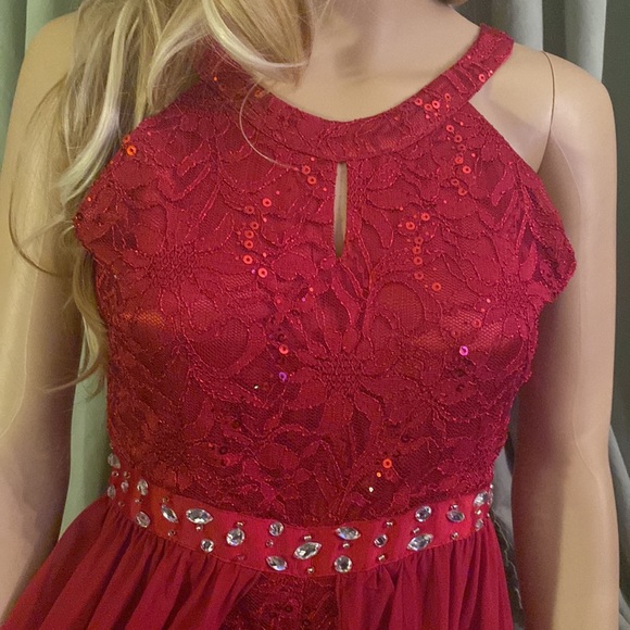 Prom Dress - Picture 4 of 8